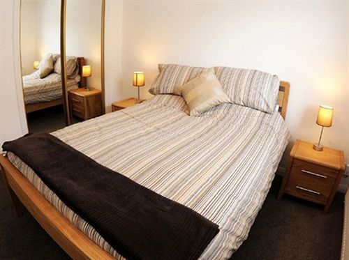 Aberdeen Serviced Apartments - Bloomfield Экстерьер фото